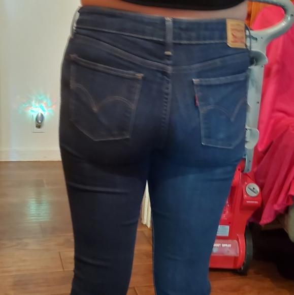 Levi's - Picture 5 of 6